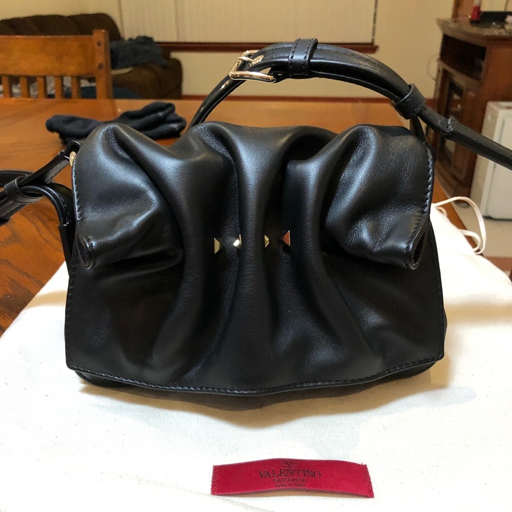 Valentino Garavani Bloomy Mini Leather ShoulderBag